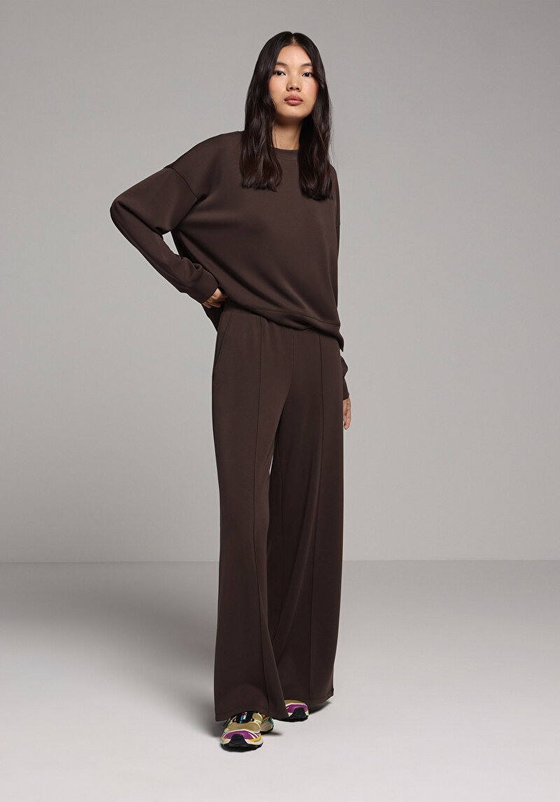 Imagine a Pantaloni De Trening De Dama Maro Regular Fit Cl1077959