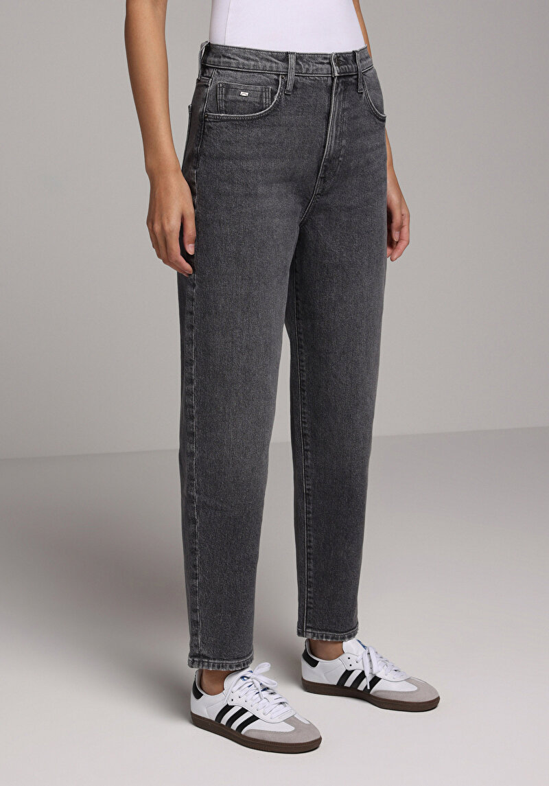 Imagine a Pantaloni De Dama Negru Mom Fit 896 Maria Cl1078234