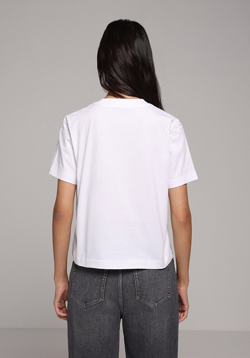 Imagine a Tricou Cu Maneca Scurta De Dama Alb Boxy Fit Cl1079348