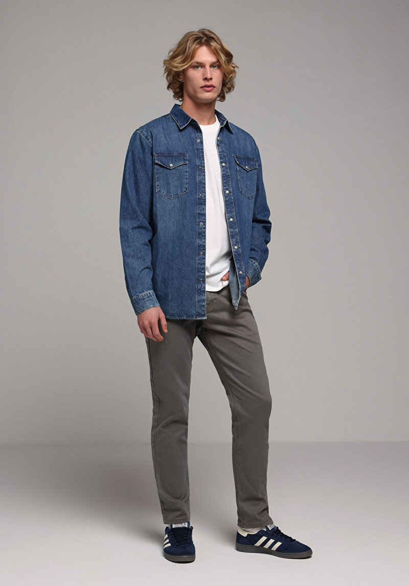 Imagine a Pantaloni De Barbati Kaki Regular Fit  Cl1078135