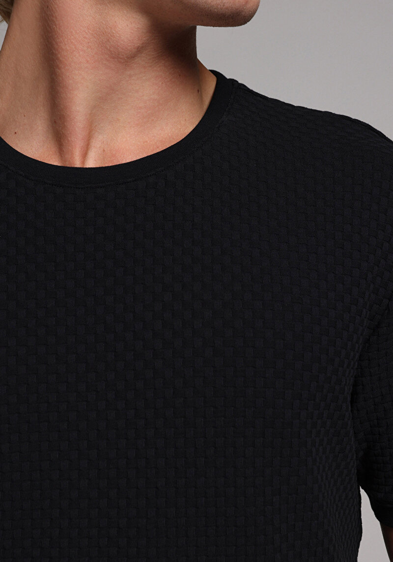 Imagine a Tricou Cu Maneca Scurta De Barbati Negru Regular Fit Cl1077331