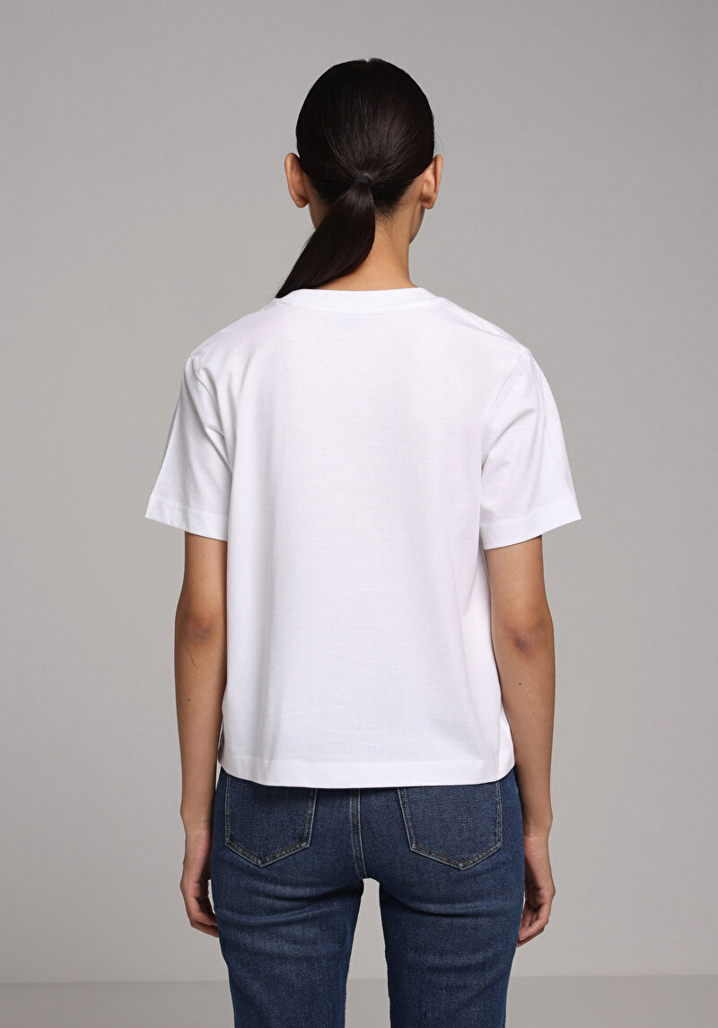 Imagine a Tricou Cu Maneca Scurta De Dama Alb Boxy Fit Cl1078900