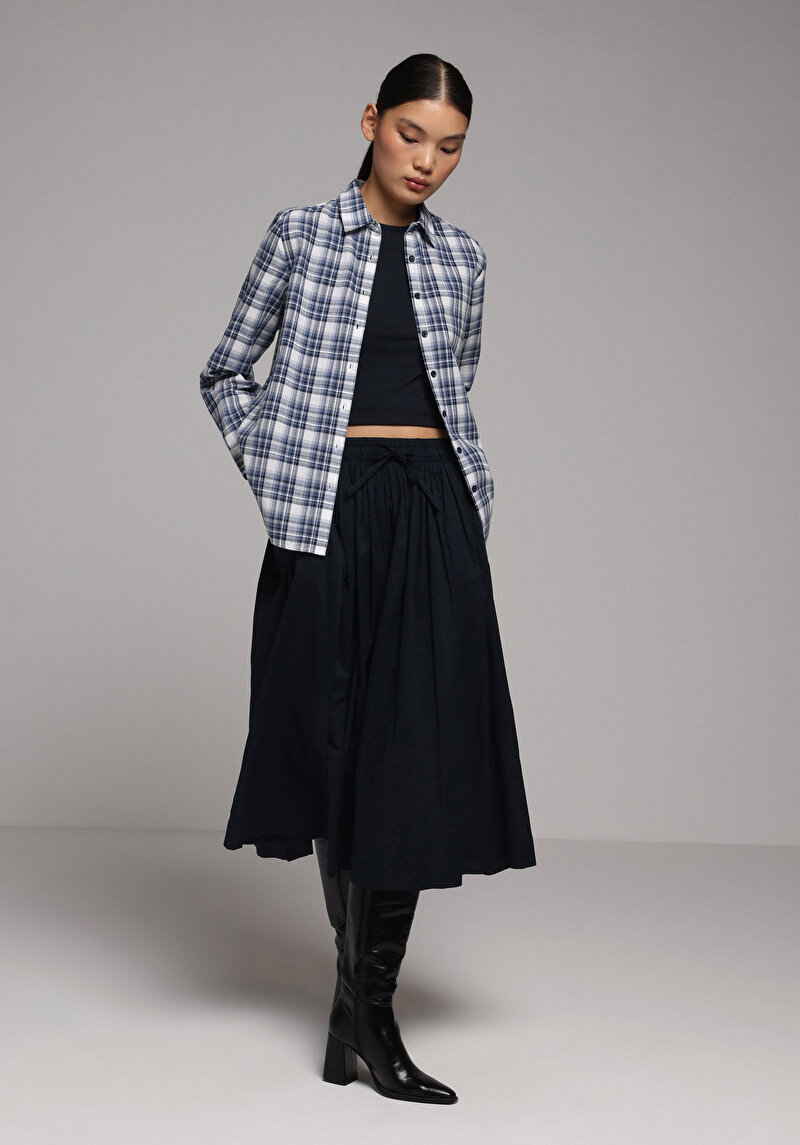 Imagine a Camasa Cu Maneca Lunga De Dama Albastru Marin Regular Fit Cl1078977