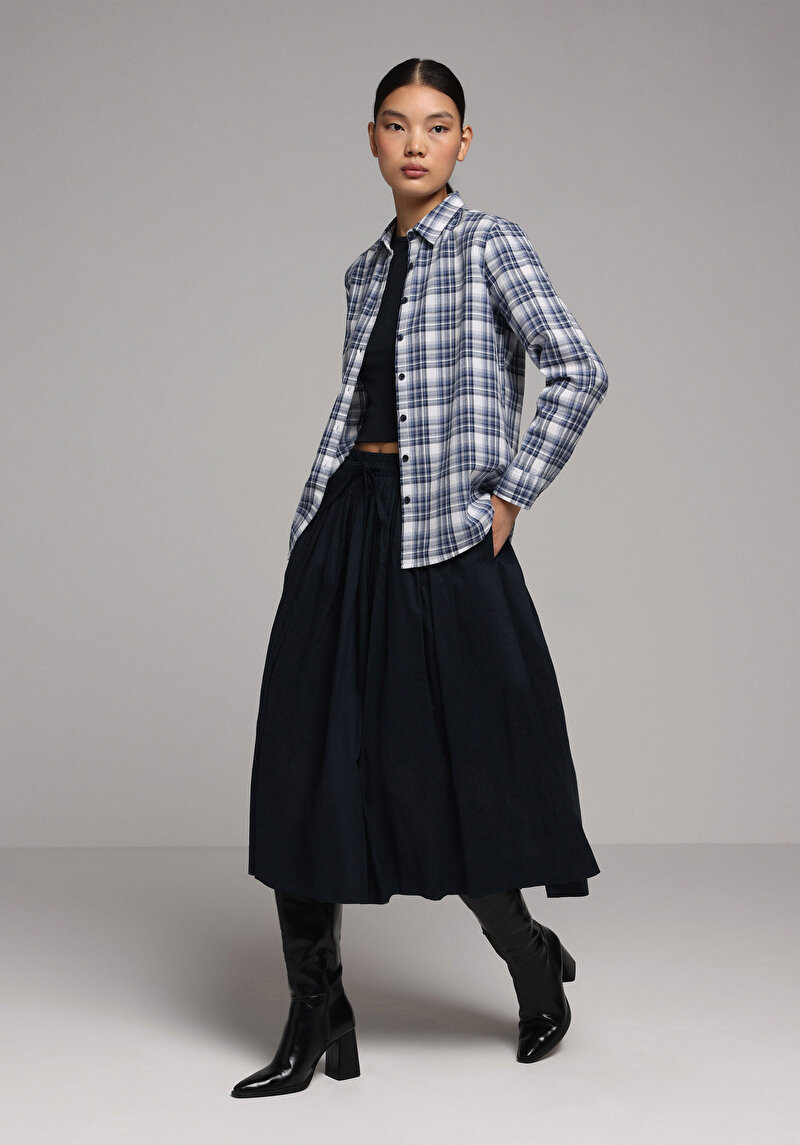 Imagine a Fusta De Dama Albastru Marin Midi  Cl1079186