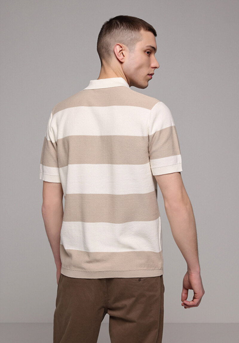 Imagine a Pulover Cu Mâneci Scurte De Barbati Bej Regular Fit Cl1077622