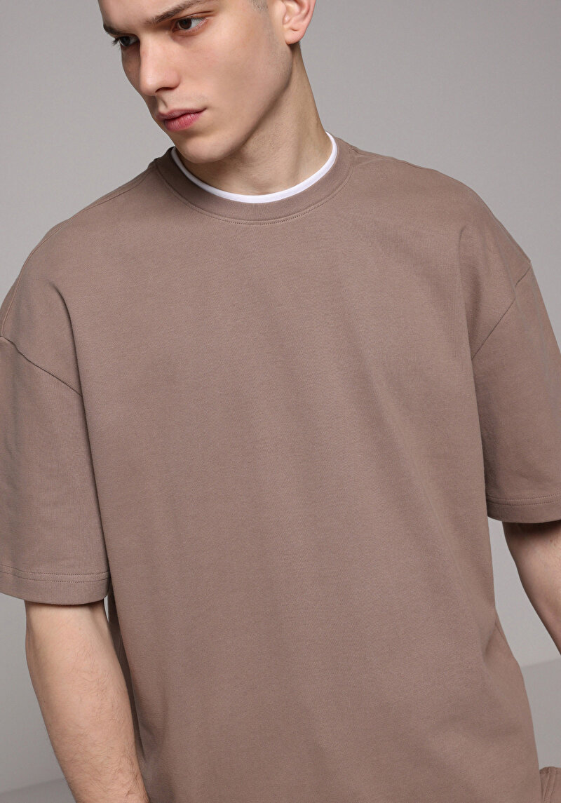 Afișați detalii pentru Tricou Cu Maneca Scurta De Barbati Maro Oversize Fit  Cl1078804