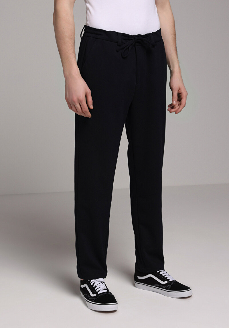 Imagine a Pantaloni De Barbati Albastru Marin Regular Fit Cl1079345