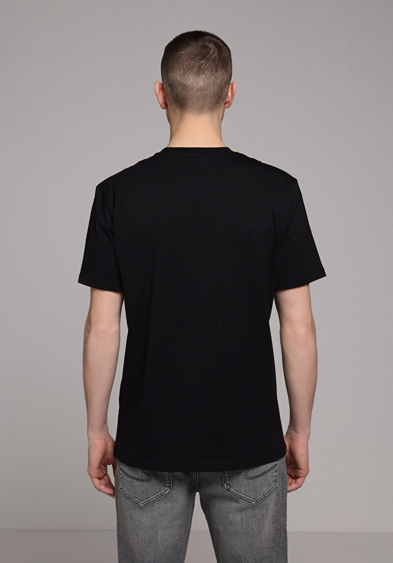 Afișați detalii pentru Tricou Cu Maneca Scurta De Barbati Negru Regular Fit  Cl1079724