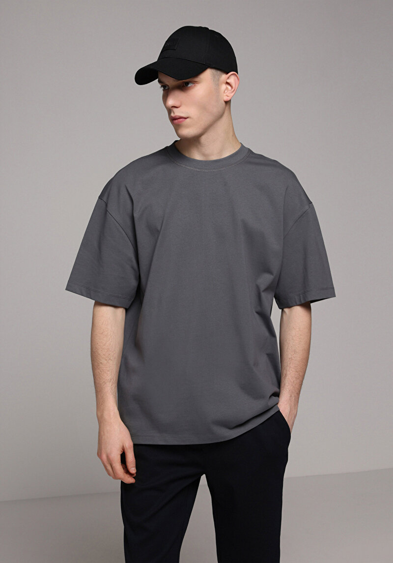 Imagine a Tricou Cu Maneca Scurta De Barbati Antracit Oversize Fit  Cl1080061