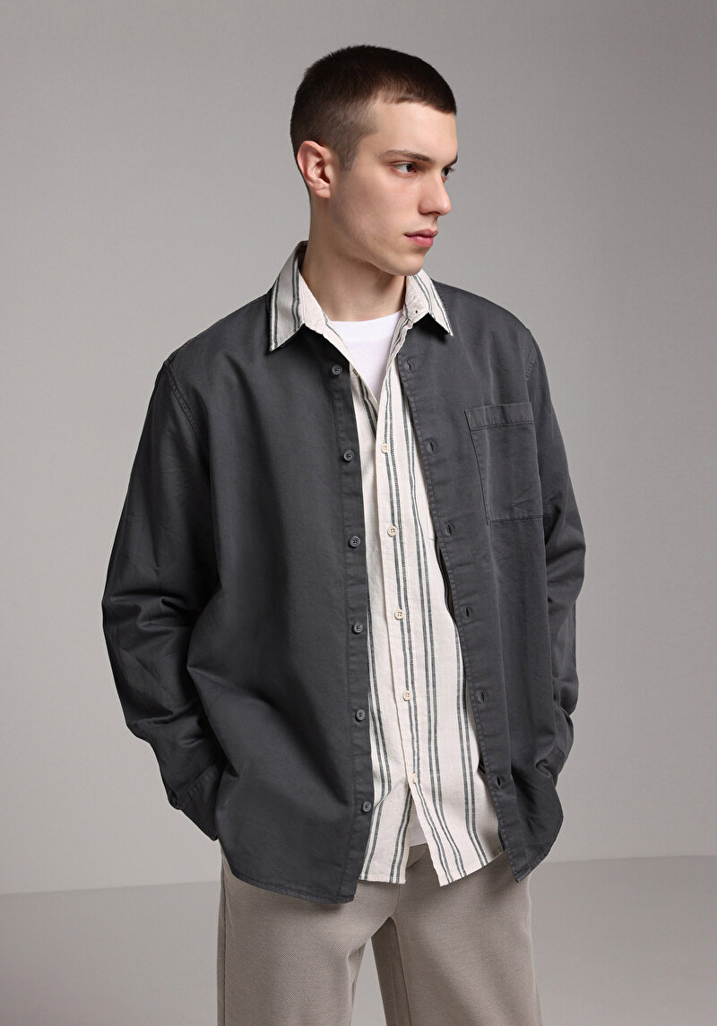 Imagine a Camasa Cu Maneca Lunga De Barbati  Relaxed Fit  Cl1076516