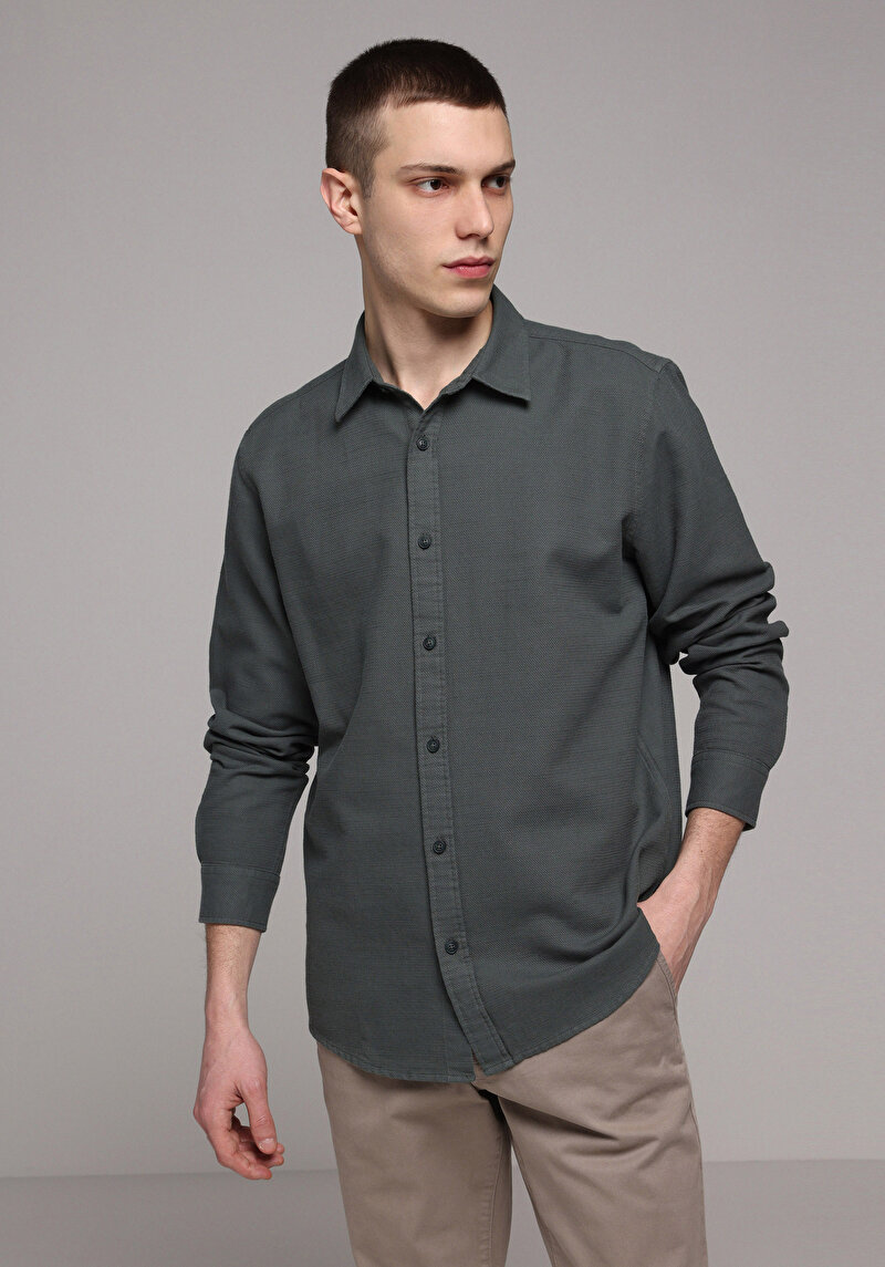 Imagine a Camasa Cu Maneca Lunga De Barbati Verde Regular Fit Cl1078983