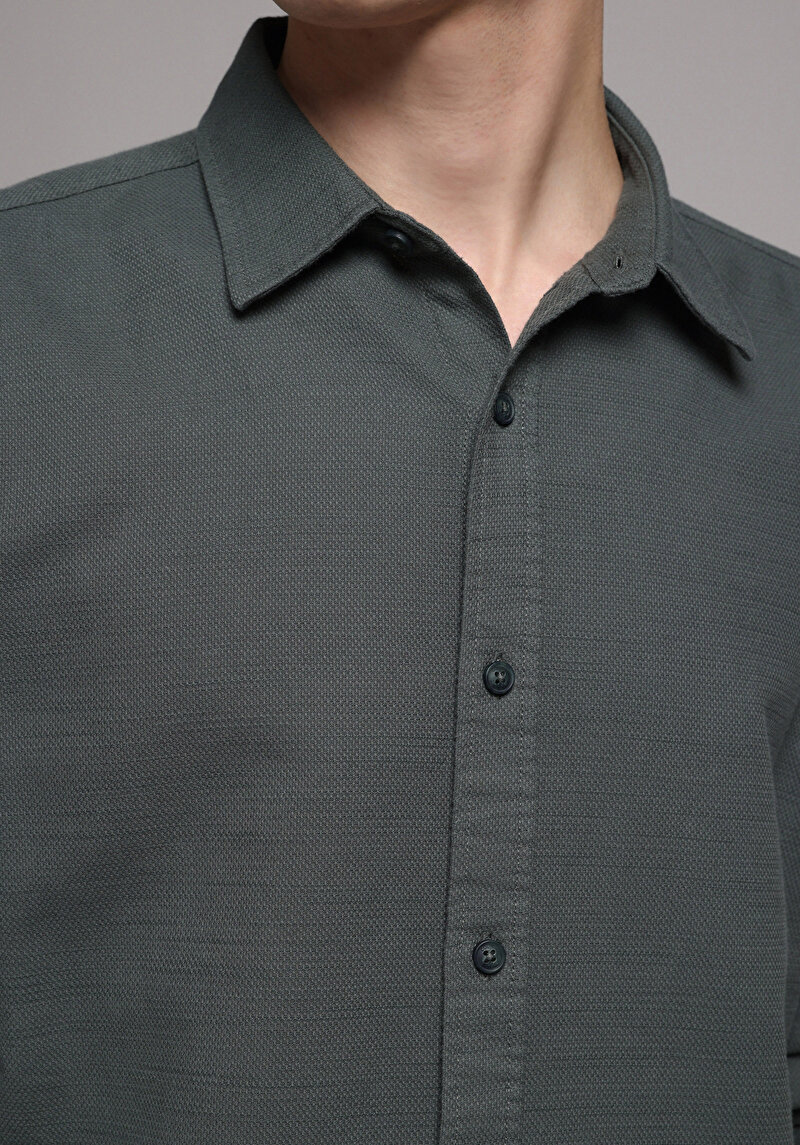 Imagine a Camasa Cu Maneca Lunga De Barbati Verde Regular Fit Cl1078983