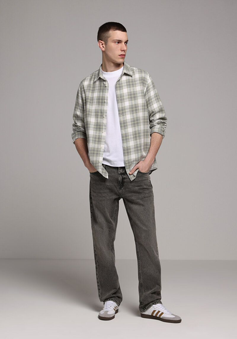 Imagine a Pantaloni De Barbati Regular Fit 045 David Cl1080353