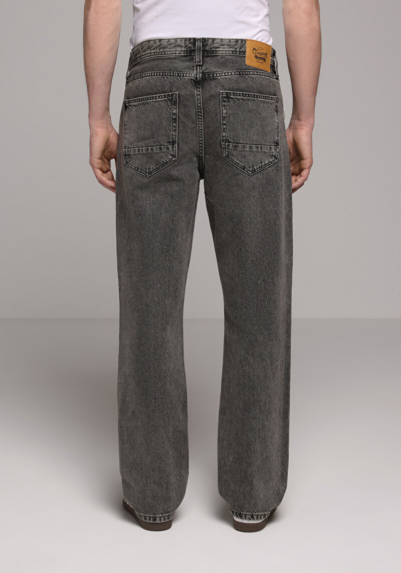 Imagine a Pantaloni De Barbati Regular Fit 045 David Cl1080353