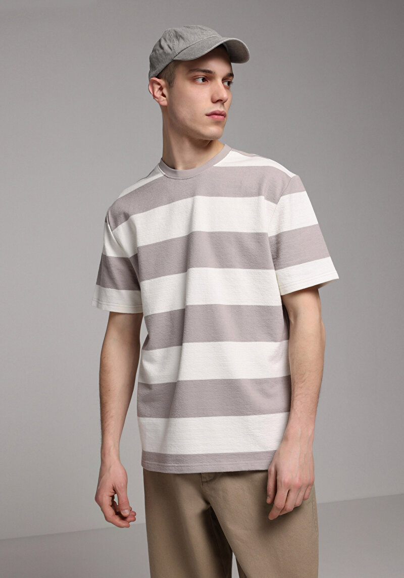 Imagine a Tricou Cu Maneca Scurta De Barbati Alb Comfort Fit  Cl1078744