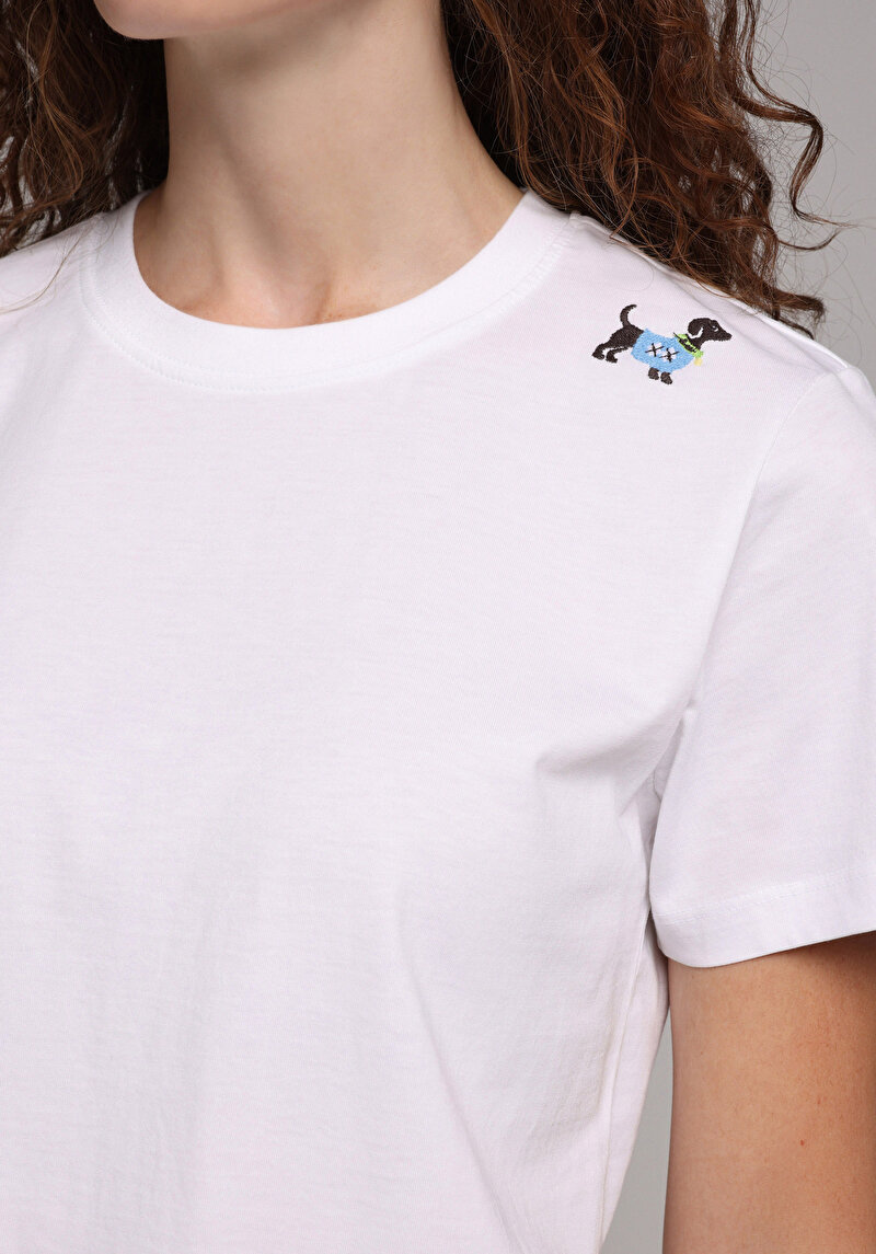 Imagine a Tricou Cu Maneca Scurta De Dama Alb Regular Fit Cl1078896