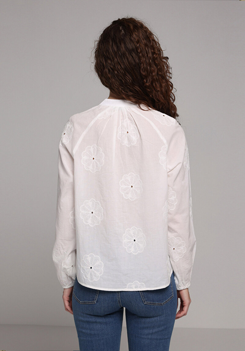 Imagine a Regular Fit Judge Collar Drept Cămașă Albă Cu Mânecă Lungă Pentru Femei