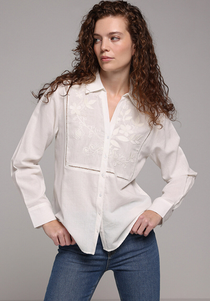 Imagine a Camasa Cu Maneca Lunga De Dama Alb Fashion Fit Cl1079390