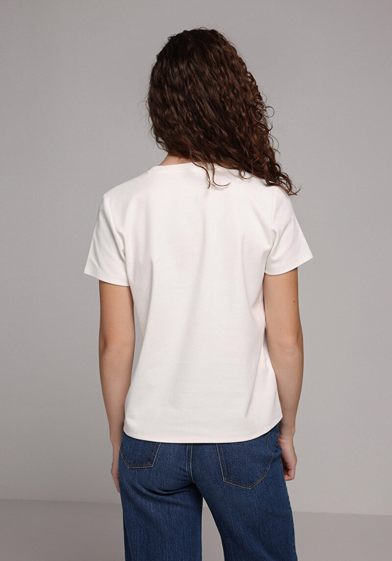 Imagine a Tricou Cu Maneca Scurta De Dama Alb Regular Fit Cl1079444