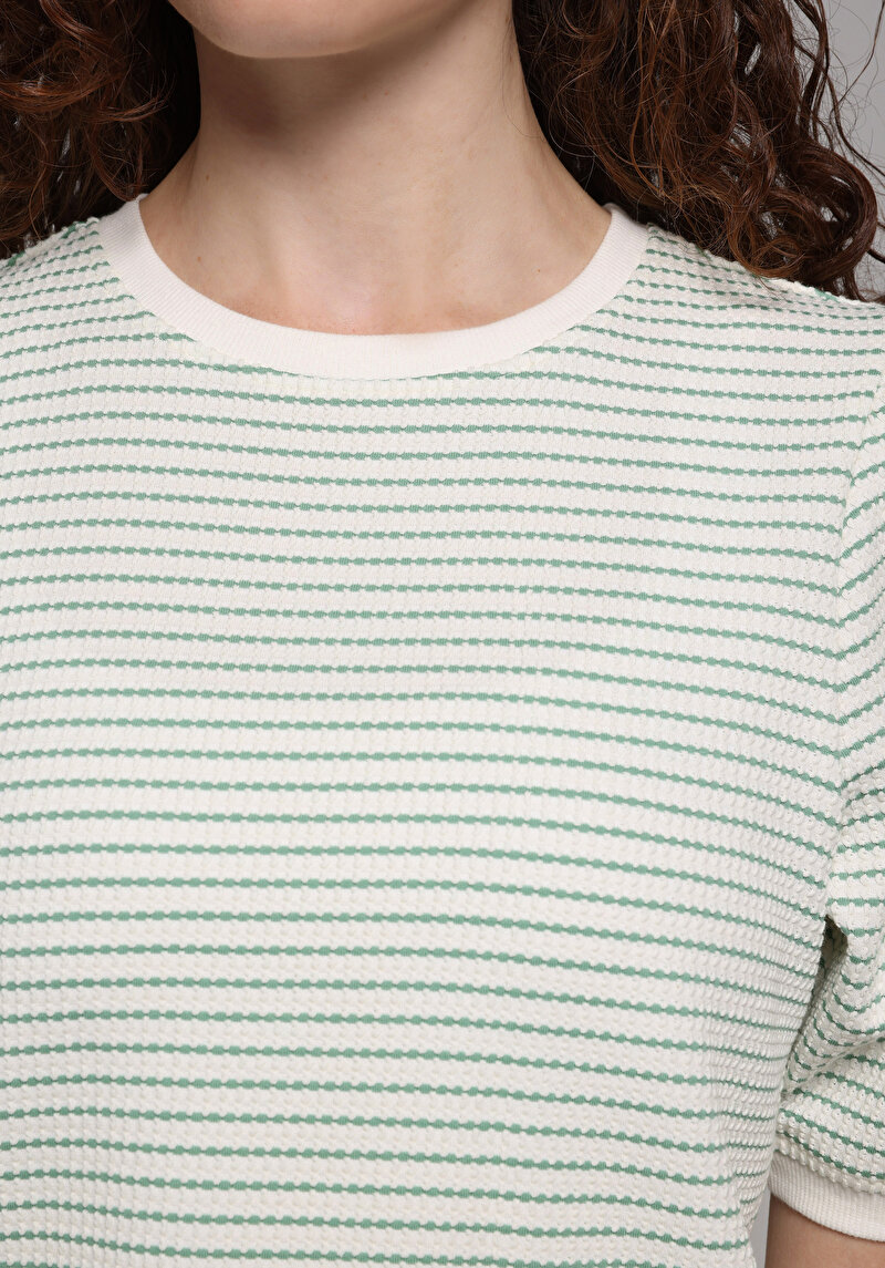 Imagine a Tricou Cu Maneca Scurta De Dama Verde Slim Fit Cl1079145