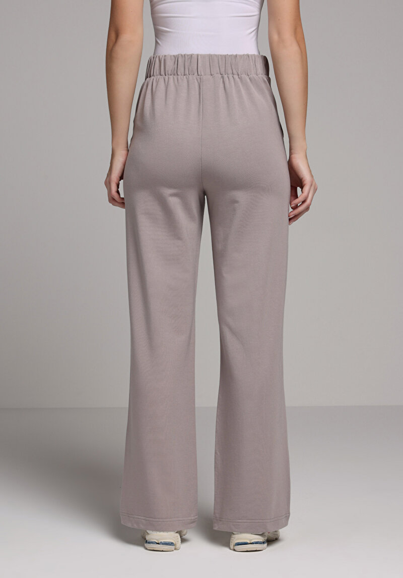 Afișați detalii pentru Pantaloni De Trening De Dama  Regular Fit  Cl1079603