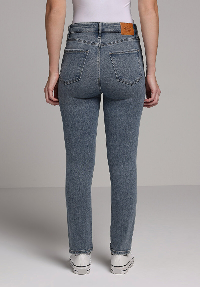 Imagine a Pantaloni De Dama Slim Fit 703 Carla Cl1079763