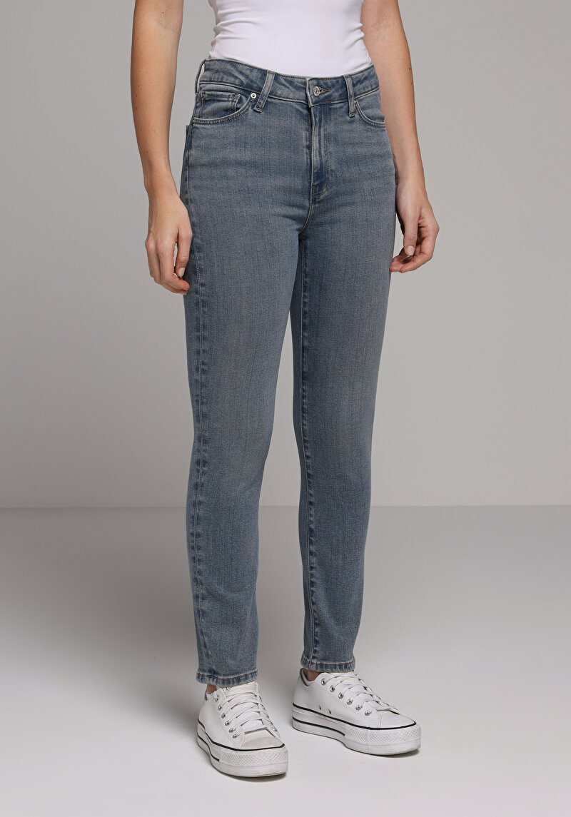 Imagine a Pantaloni De Dama Slim Fit 703 Carla Cl1079763