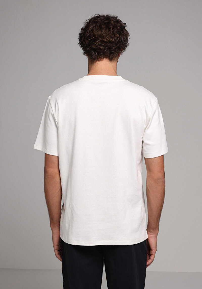 Imagine a Tricou Cu Maneca Scurta De Barbati Alb Comfort Fit Cl1079721