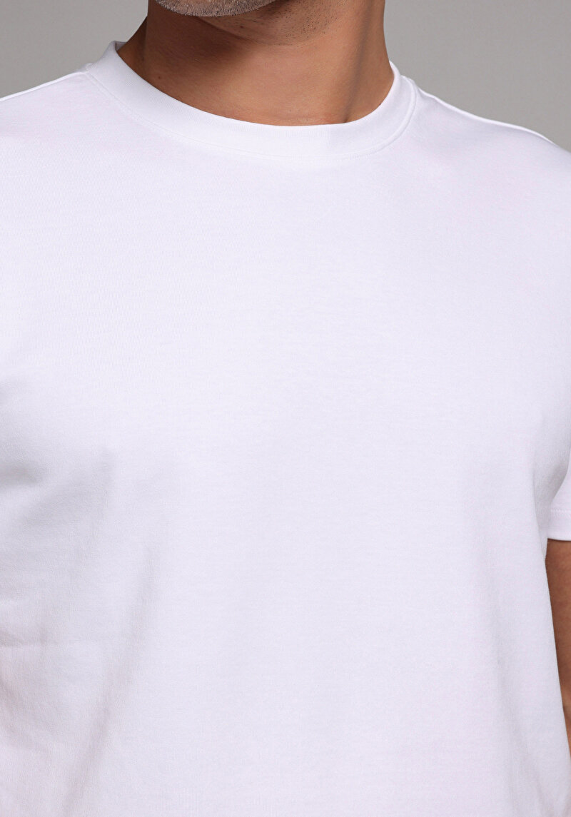 Imagine a Tricou Cu Maneca Scurta De Barbati Alb Regular Fit Cl1080108