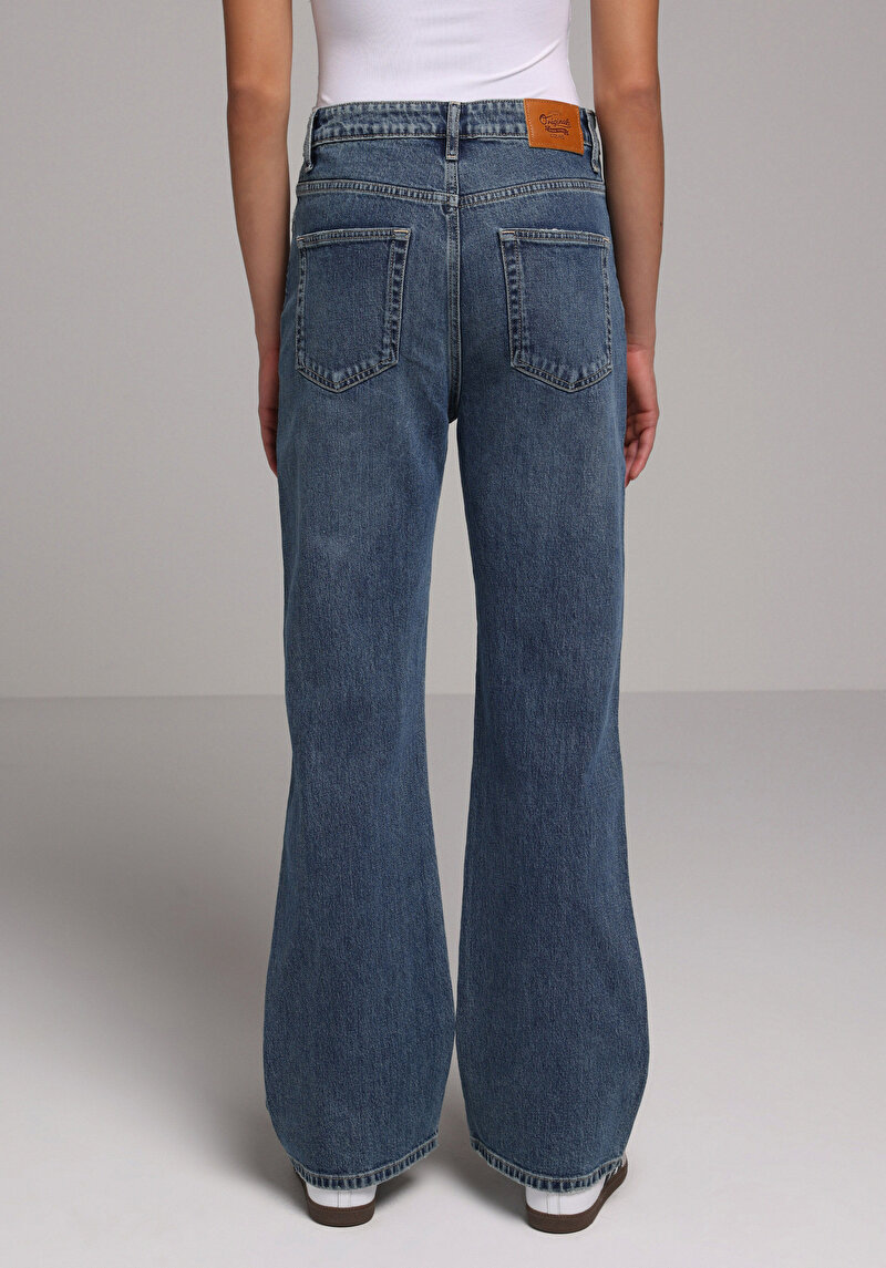 Imagine a Pantaloni De Dama Straight Fit 900 Laris Cl1079777