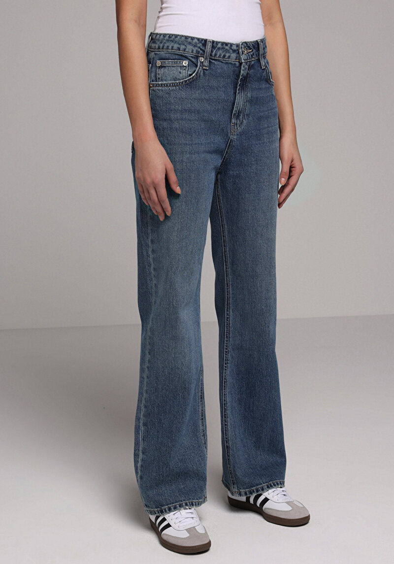 Imagine a Pantaloni De Dama Straight Fit 900 Laris Cl1079777