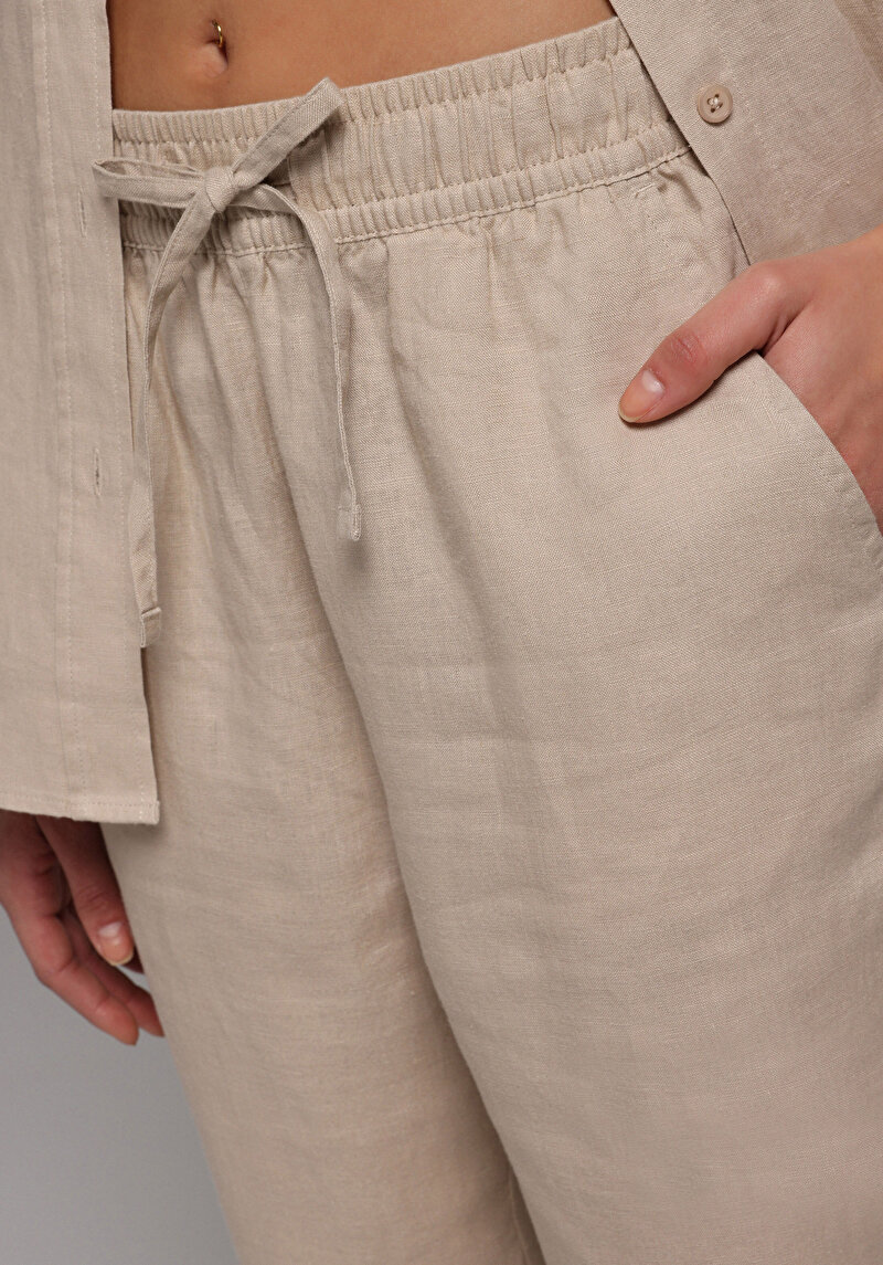 Imagine a Pantaloni De Dama Bej Regular Fit  Cl1079157