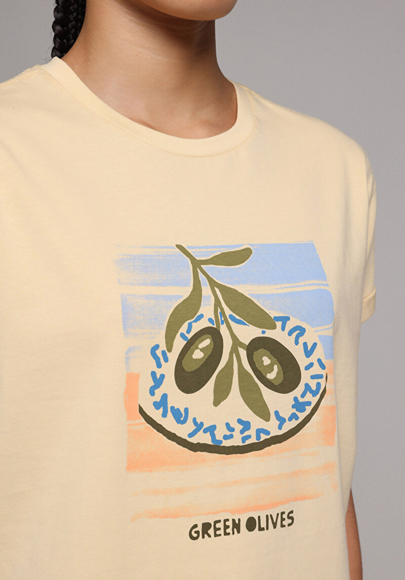 Imagine a Tricou Cu Maneca Scurta De Dama Galben Regular Fit  Cl1079040