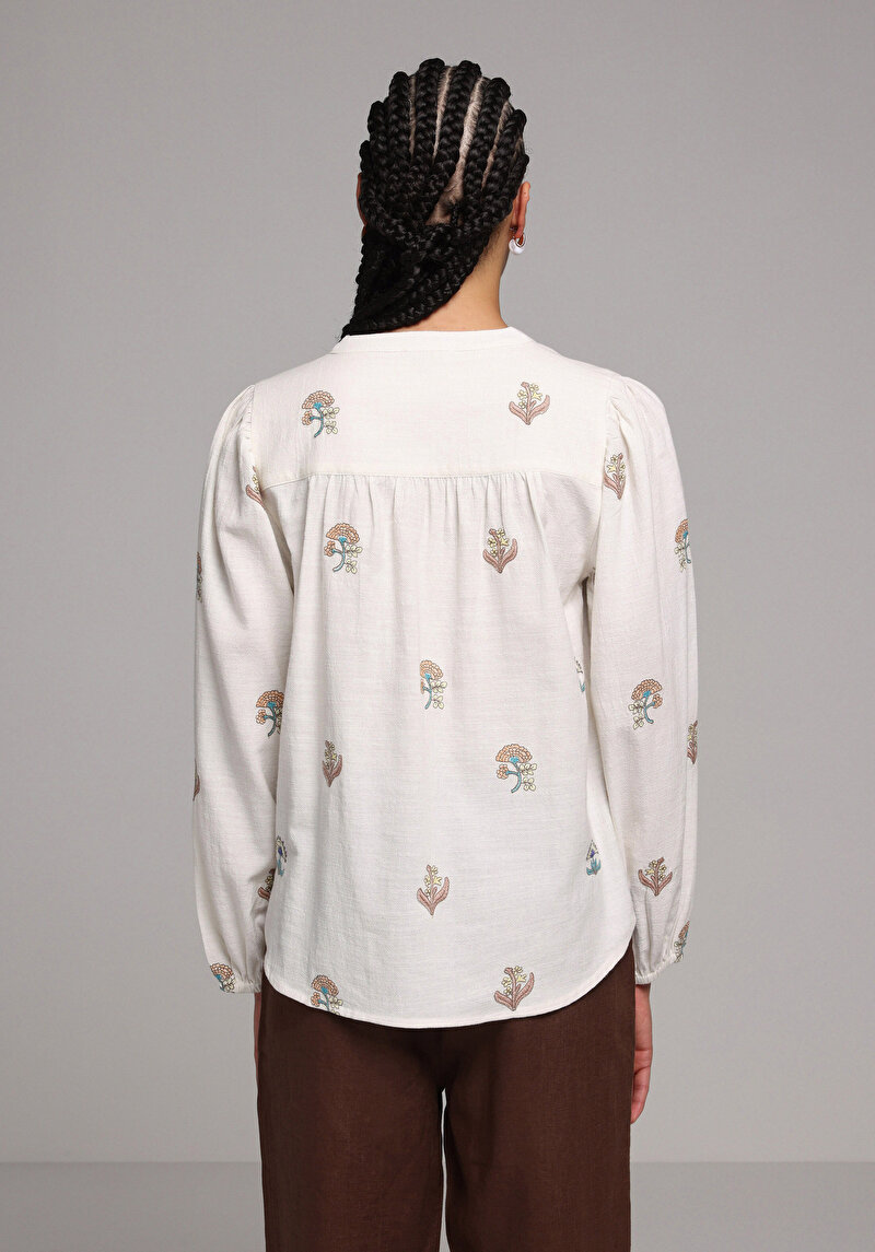 Imagine a Bluza Cu Maneca Lunga De Dama Ecru Fashion Fit  Cl1078711