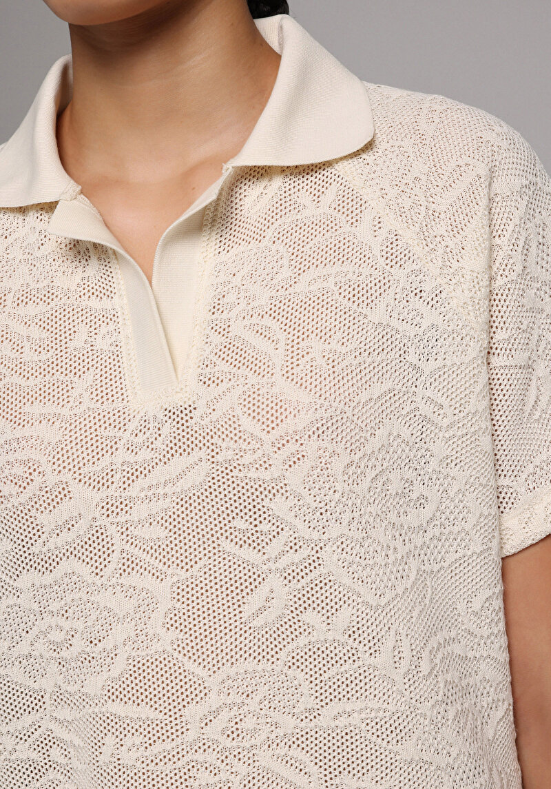 Imagine a Tricou Polo Cu Maneca Scurta De Dama Ecru Regular Fit  Cl1078845