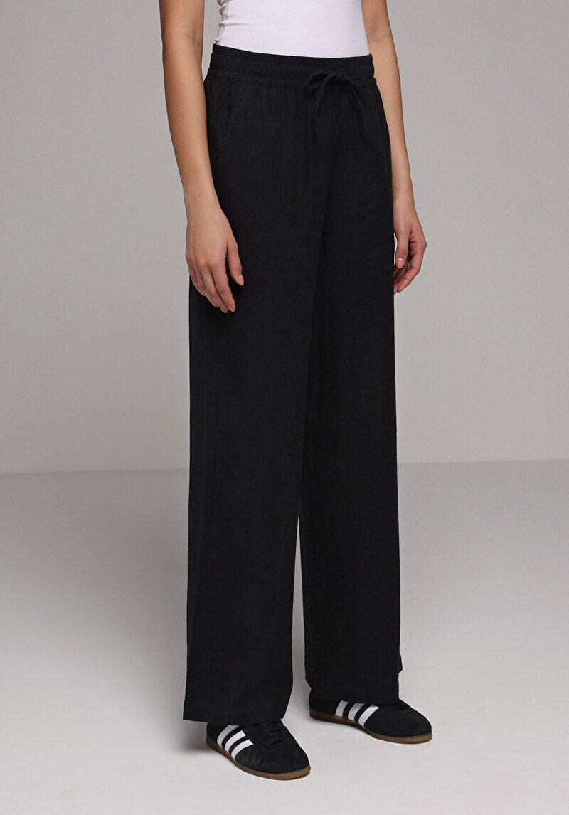 Imagine a Pantaloni De Dama Negru Regular Fit  Cl1079432