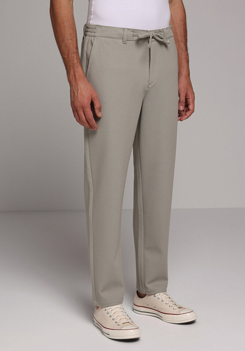 Imagine a Pantaloni De Barbati Verde Regular Fit  Cl1077421