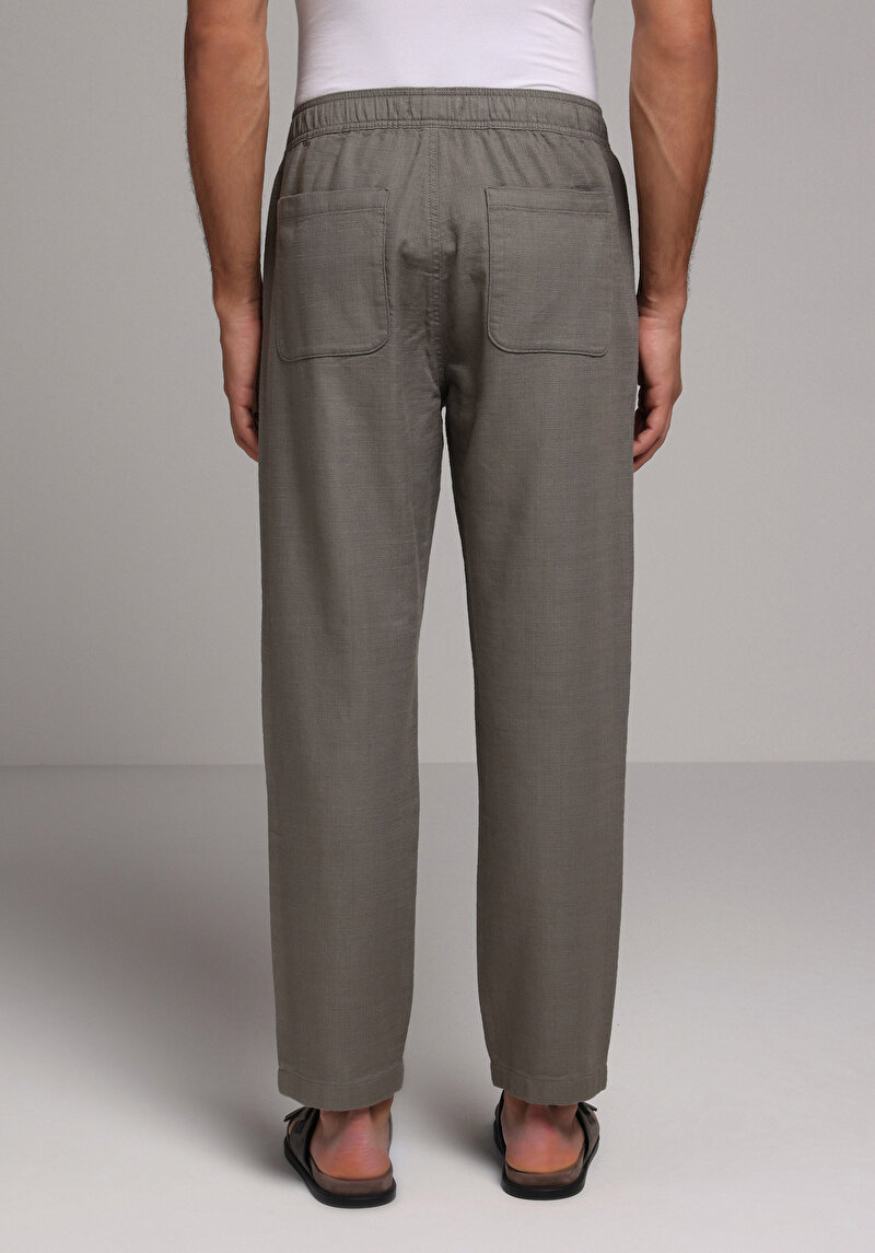 Imagine a Pantaloni De Barbati Verde Regular Fit  Cl1078470