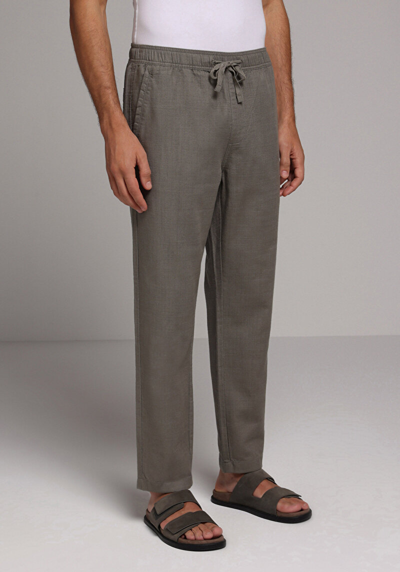 Imagine a Pantaloni De Barbati Verde Regular Fit  Cl1078470