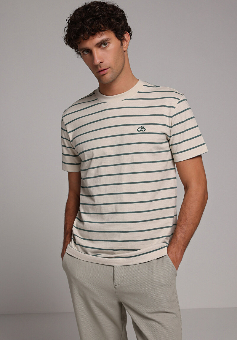 Imagine a Tricou Cu Maneca Scurta De Barbati Bej Regular Fit  Cl1067754