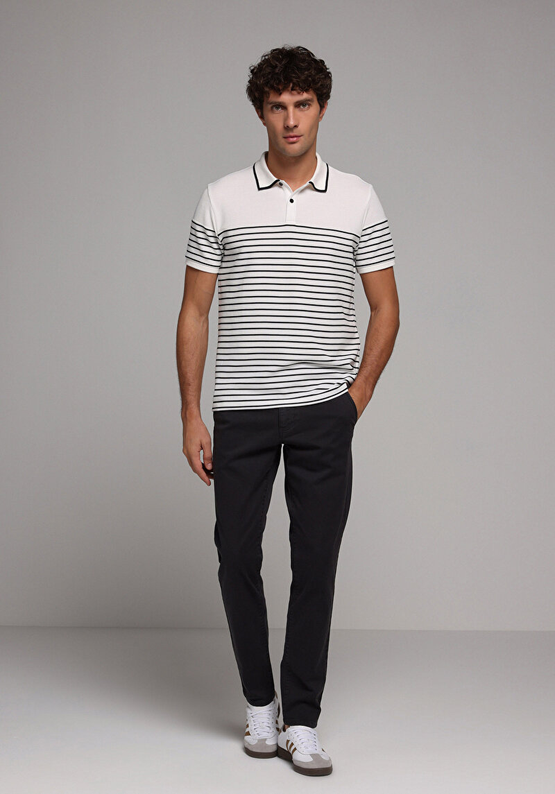 Imagine a Tricou Polo Cu Maneca Scurta De Barbati Alb Regular Fit Cl1079298