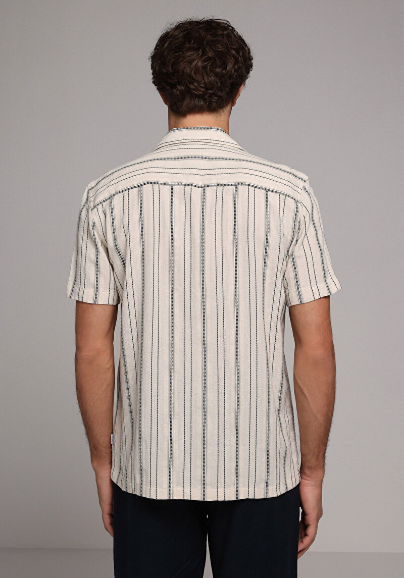 Imagine a Camasa Cu Maneca Scurta De Barbati Verde Regular Fit Cl1079442