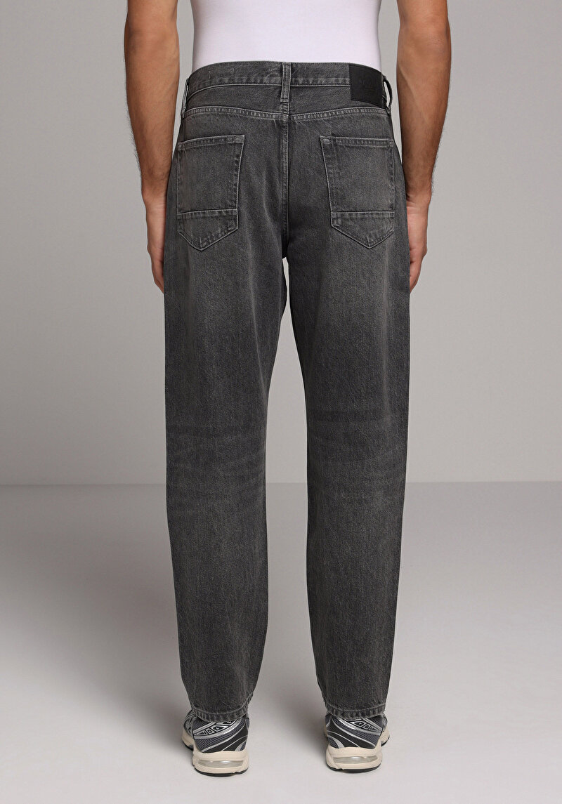 Imagine a Pantaloni De Barbati Regular Tapered Fıt Cl1079657