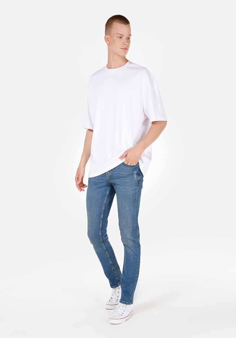 Imagine a Pantaloni De Barbati Denim Straight Fit 044 Karl Cl1070545