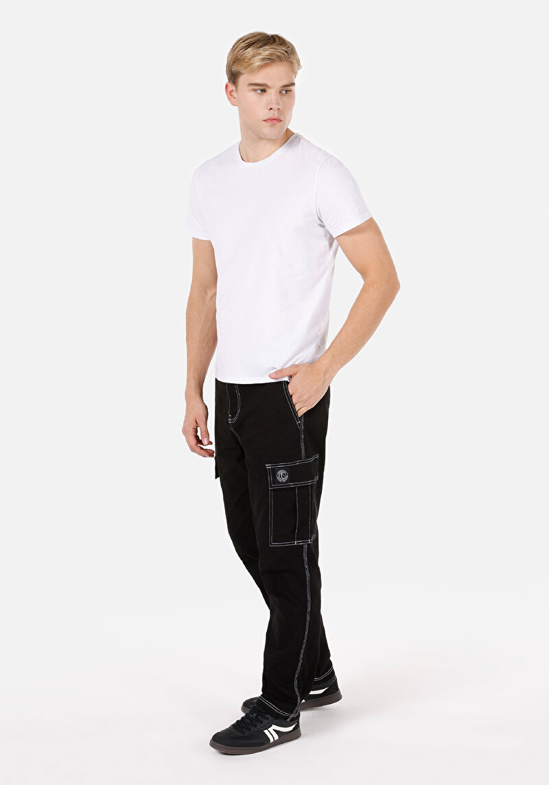Imagine a Pantaloni De Barbati Negru Regular Fit  Cl1072470