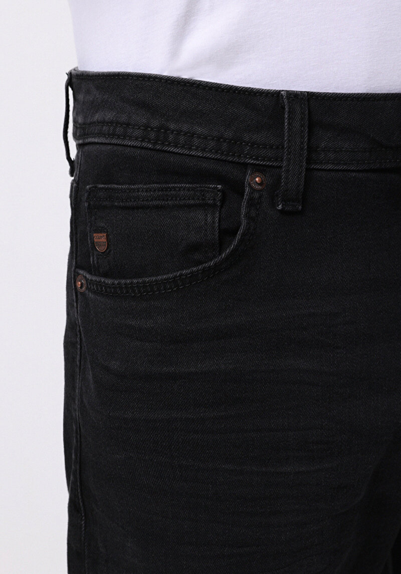 Afișați detalii pentru Pantaloni De Barbati  Relaxed Straight Fit 045 David