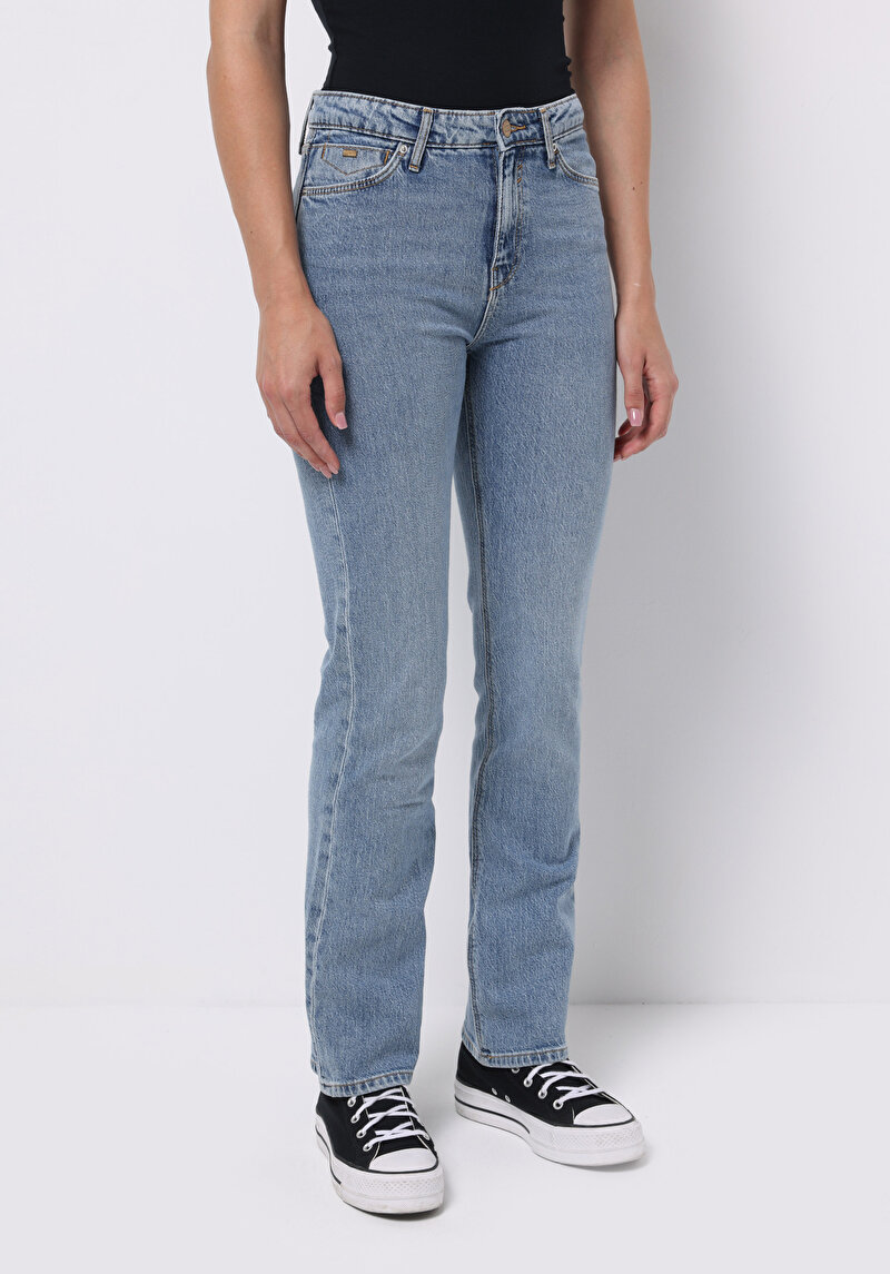 Imagine a Pantaloni De Dama Regular Fit 792 Mila