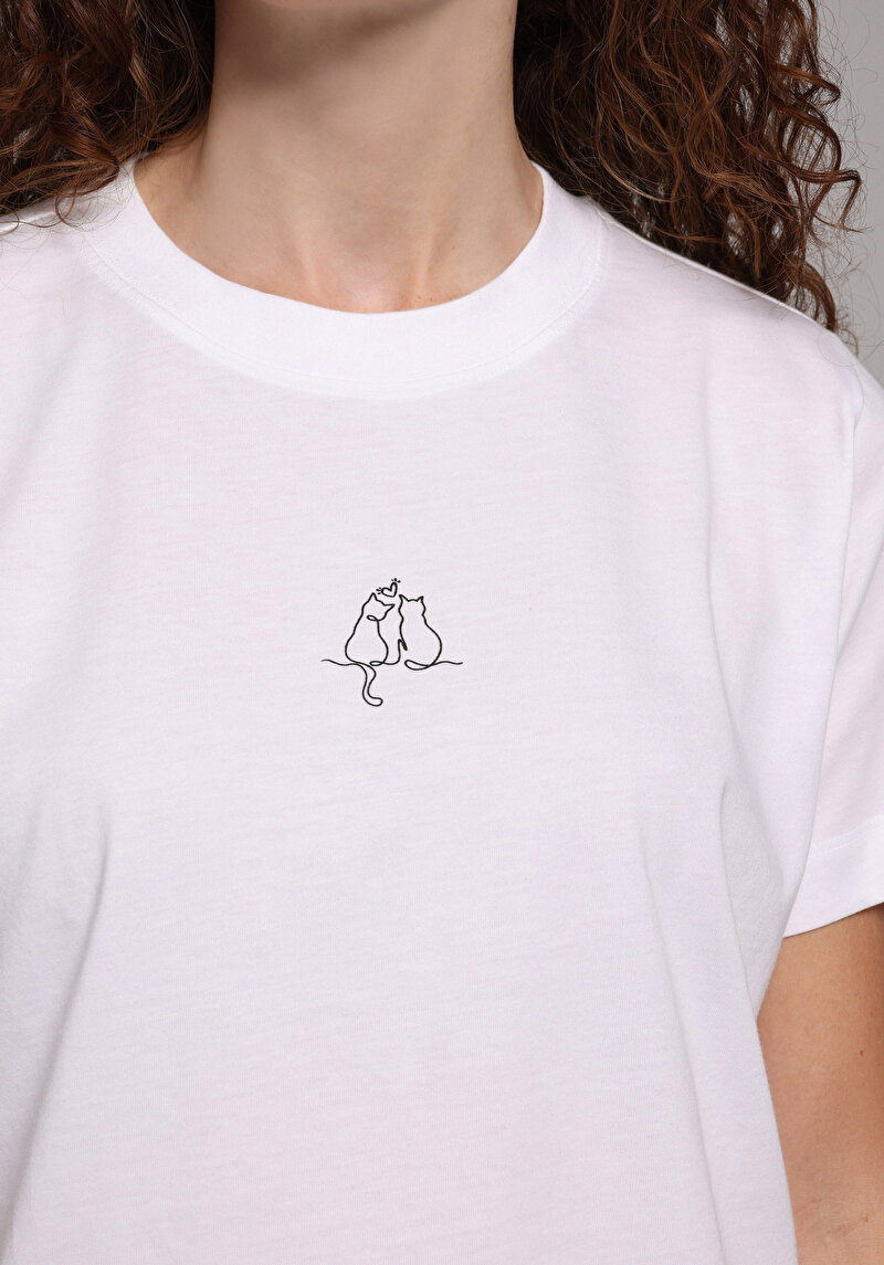 Imagine a Tricou Cu Maneca Scurta De Dama Alb Boxy Fit Cl1079329