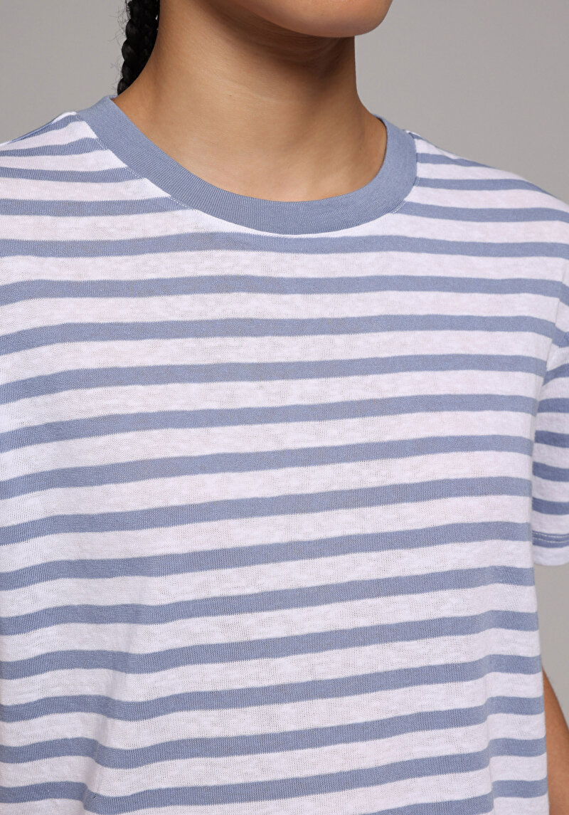 Imagine a Tricou Cu Maneca Scurta De Dama Albastru Regular Fit Cl1079954