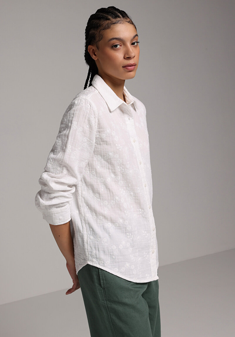 Imagine a Camasa Cu Maneca Lunga De Dama Alb Regular Fit Cl1078699